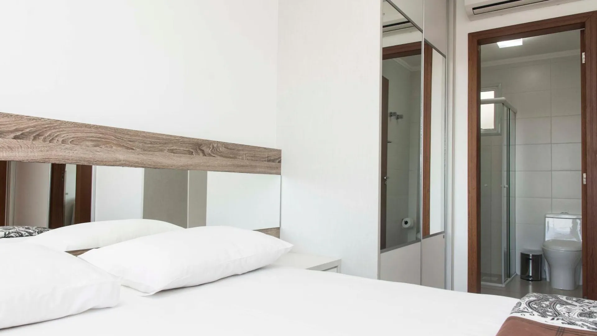 Apartment Cobertura No Centrinho Dos Ingleses Com Jacuzzi Privativa Ing-010-1303 Florianopolis