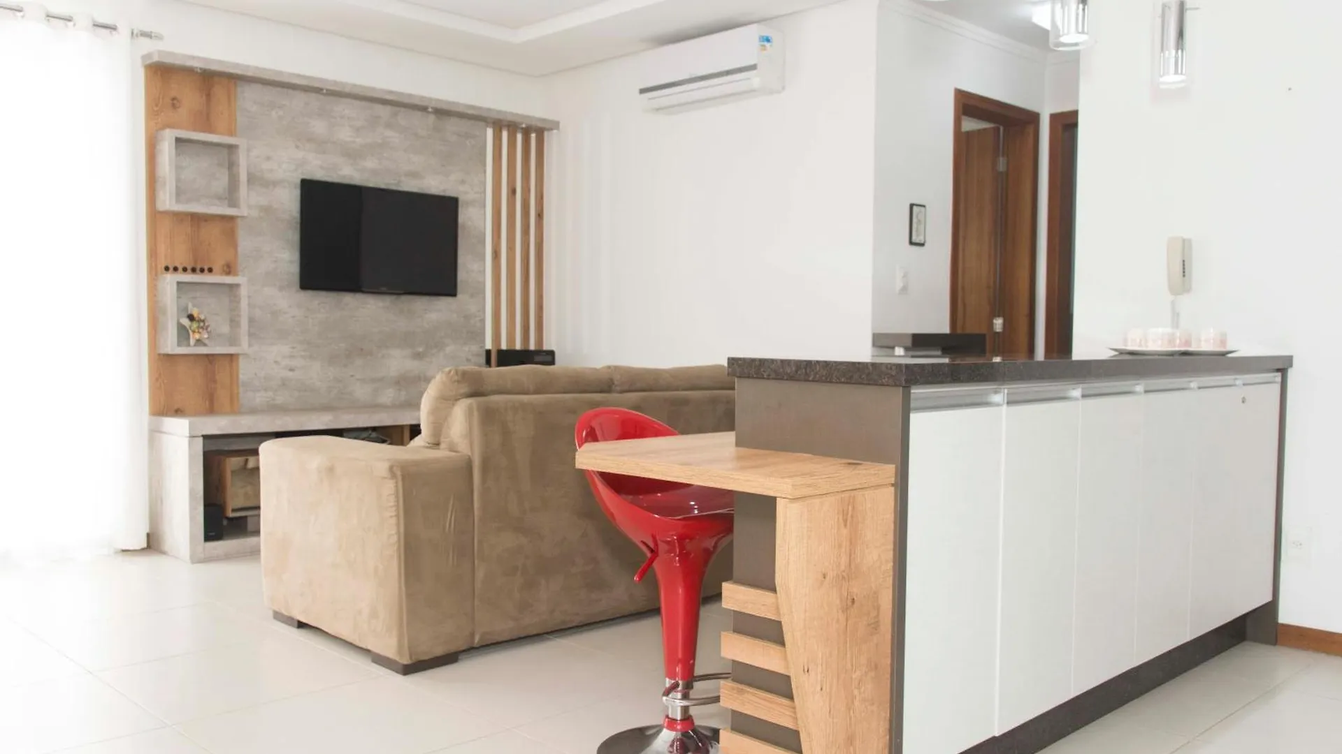 Cobertura No Centrinho Dos Ingleses Com Jacuzzi Privativa Ing-010-1303 Florianopolis Apartment