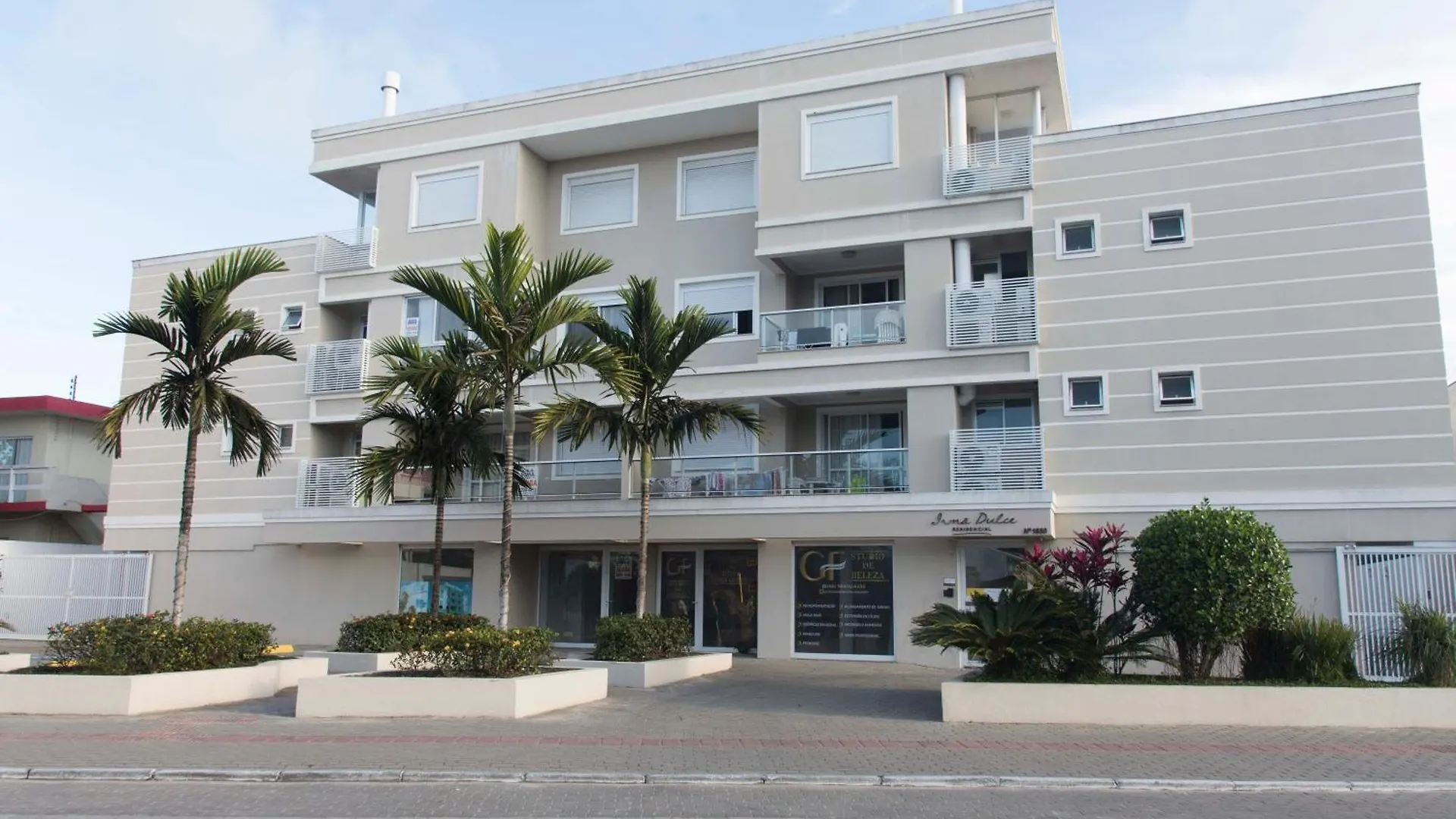 Cobertura No Centrinho Dos Ingleses Com Jacuzzi Privativa Ing-010-1303 Florianopolis