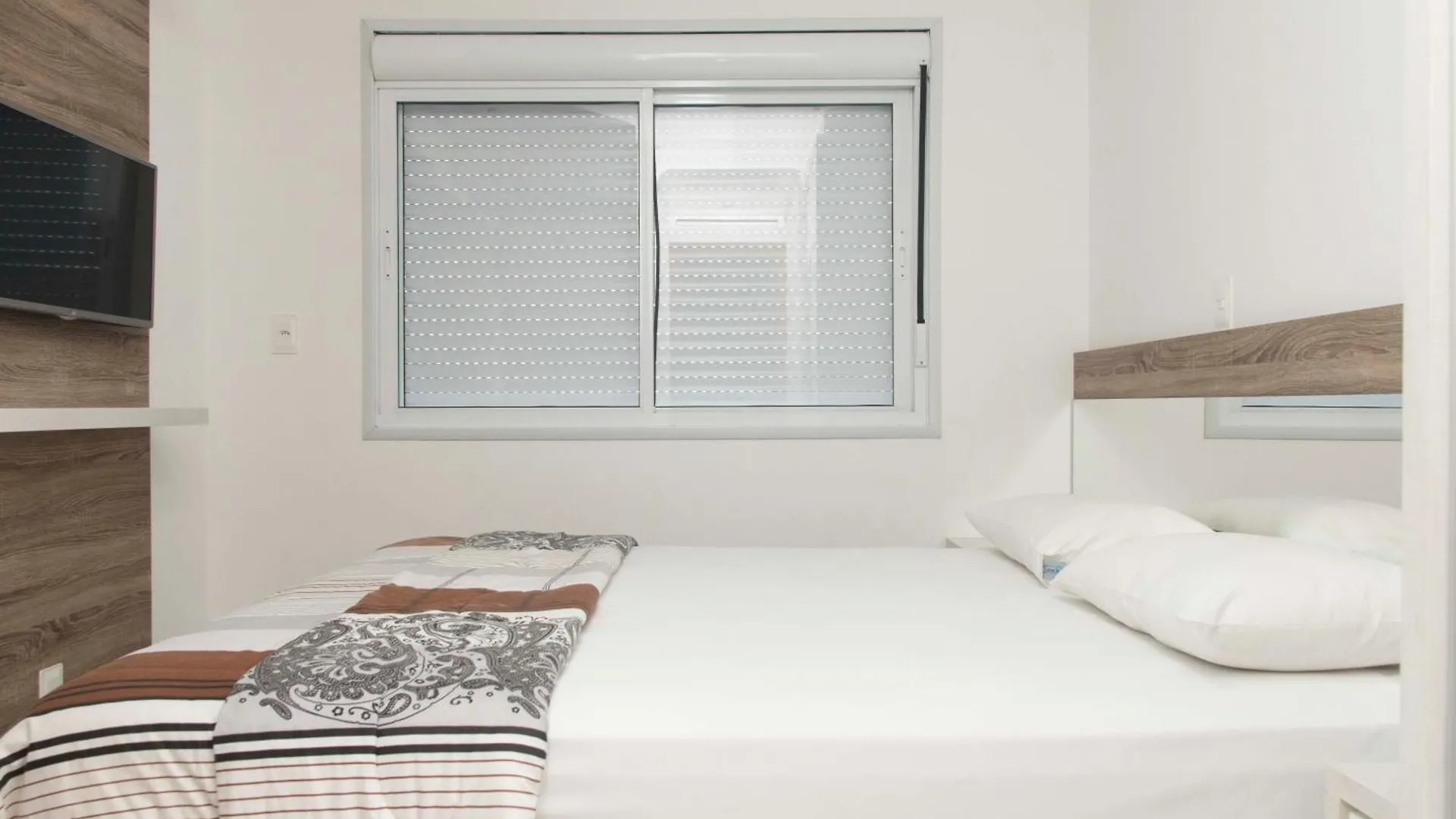 Cobertura No Centrinho Dos Ingleses Com Jacuzzi Privativa Ing-010-1303 Florianopolis